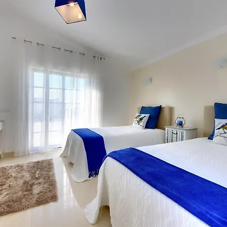 Villa Machado By Popular Villas *